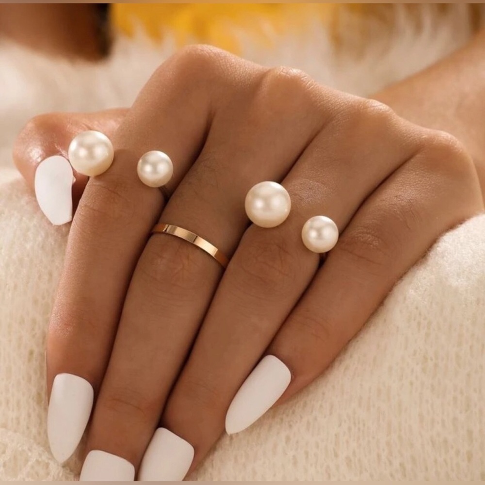 3 piece Elegant Pearl Cuff Ring Set